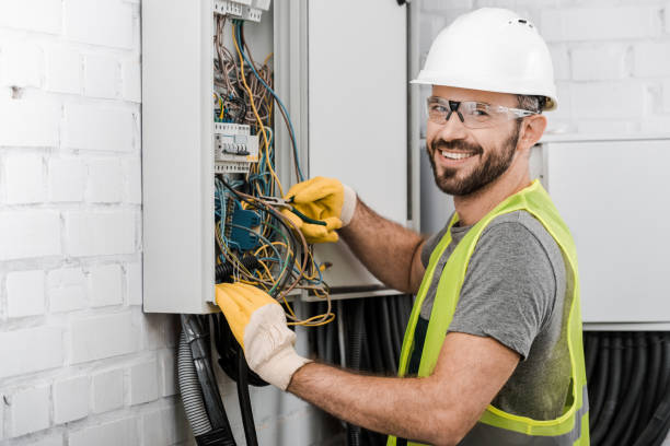Best Electrical Repair Services  in Huntington Woods, MI